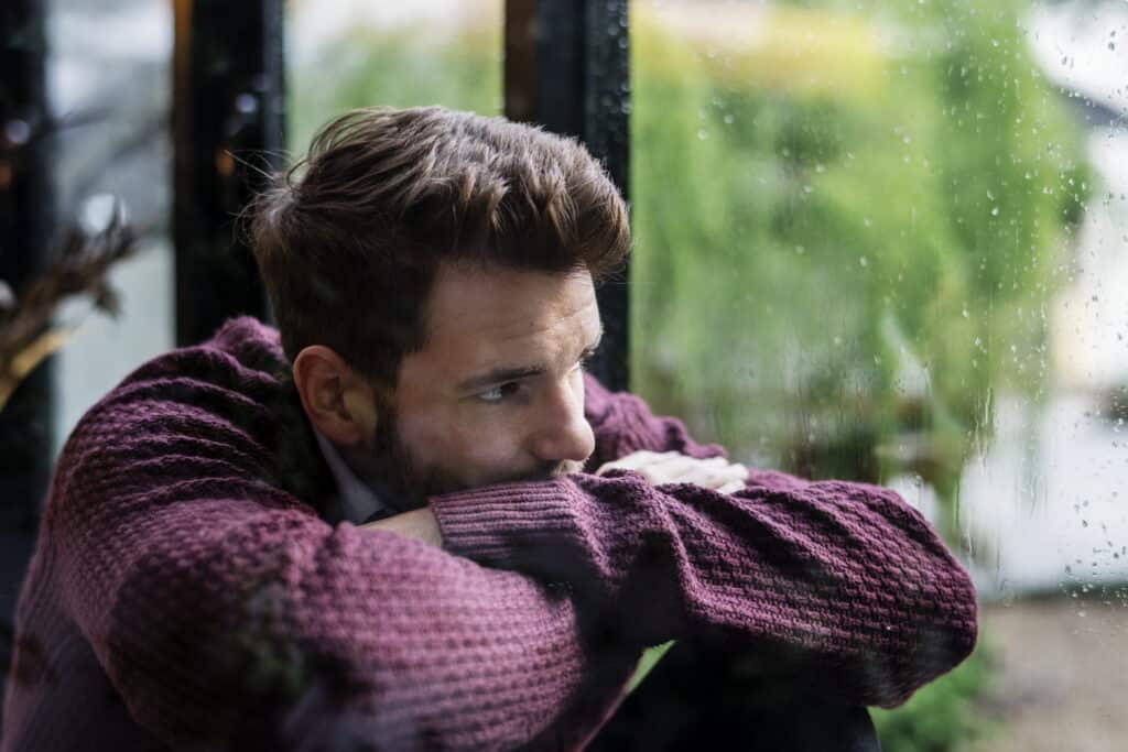 A man decides to seek recovery care after recognizing the signs of drug addiction in men in himself.
